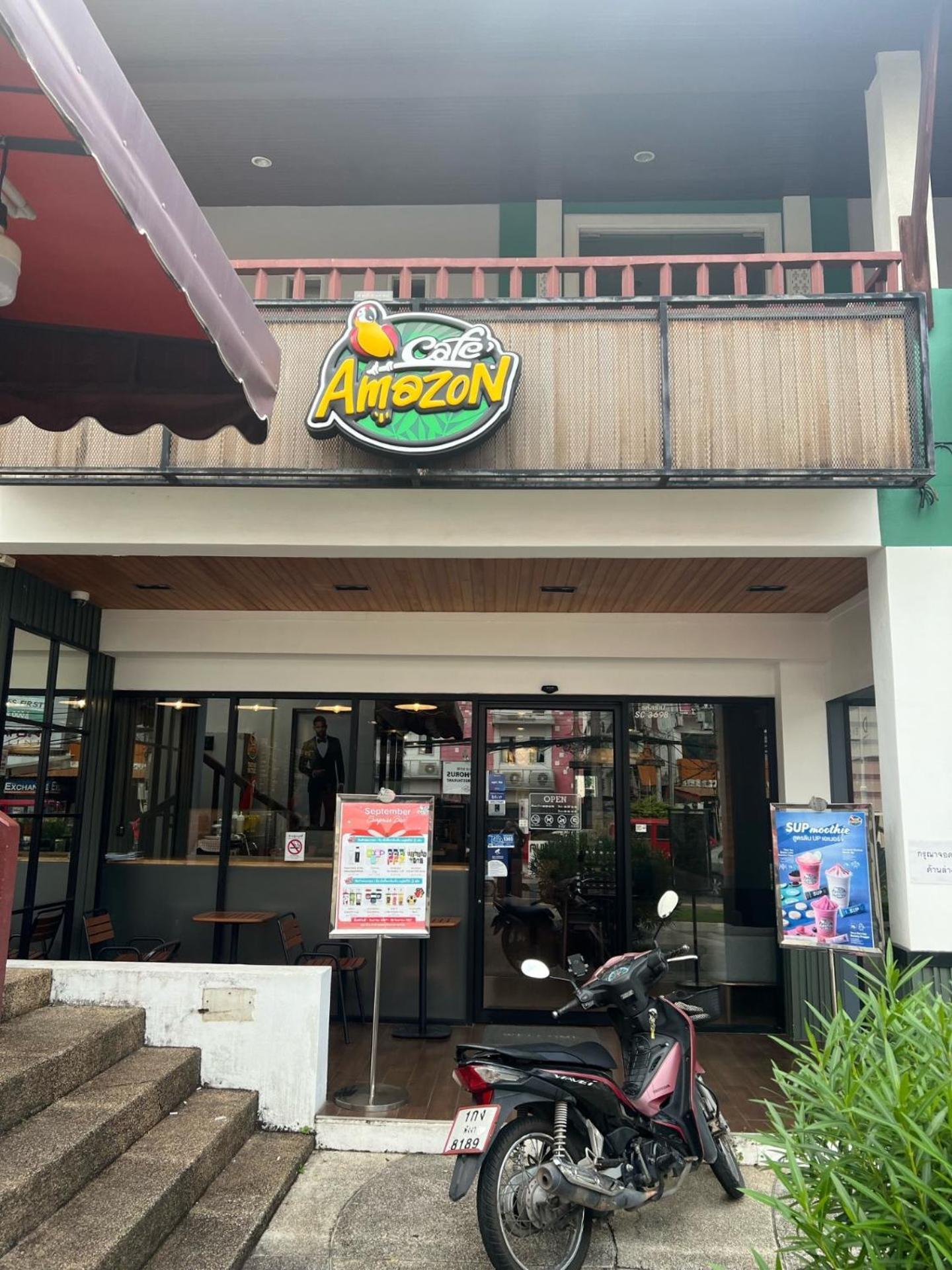 Private Modern Apartments By Patong Vacation Rentals Located In The Heart Of Patong, Walking Distance To The Beach, Kitchen, Private Bathroom, Seating Area, 65" Smart Tv With Free Wifi Экстерьер фото
